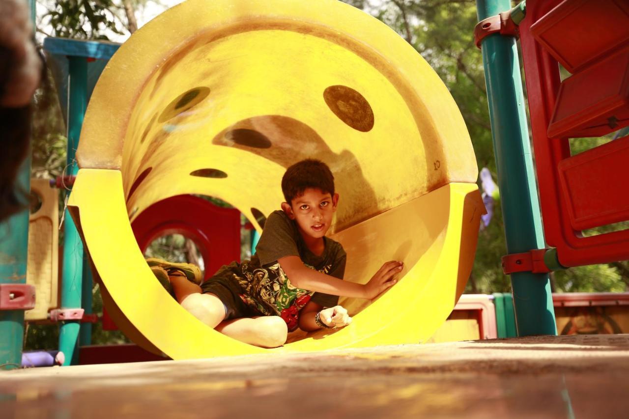 Pinewood Resort Karjat Exterior foto
